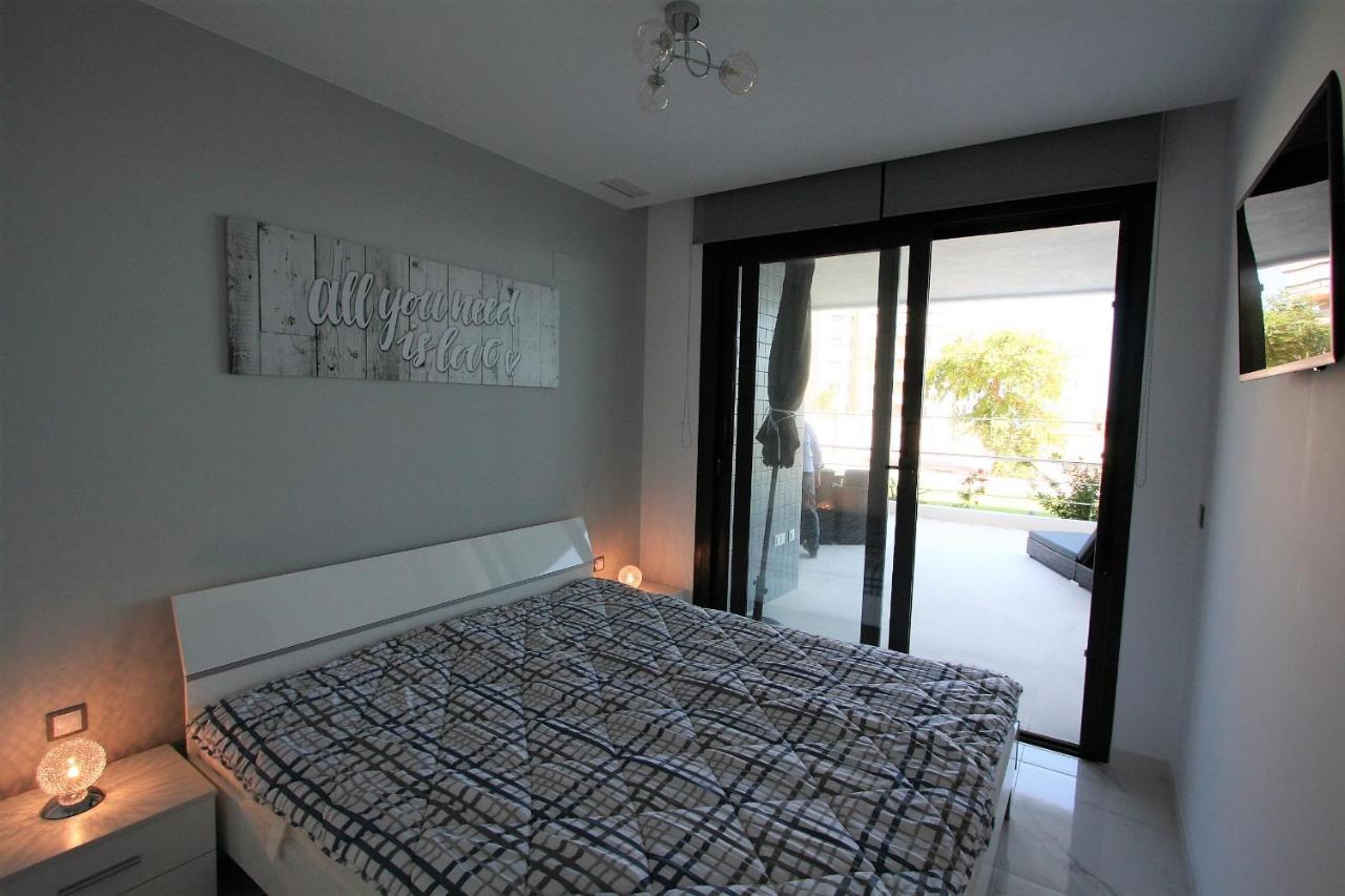 آريناليس ديل سول 021 - Infinity View Arenales - Comfortholidays المظهر الخارجي الصورة