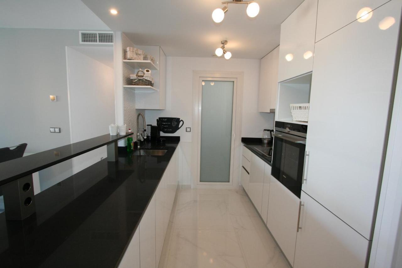 آريناليس ديل سول 021 - Infinity View Arenales - Comfortholidays المظهر الخارجي الصورة